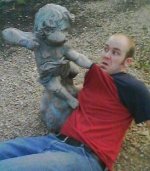 Foto-divertenti-con-statue-26.jpg