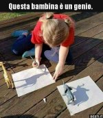 Questa bambina è un genio_.. _ BESTI.it - immagini divertenti, foto, barzellette, video.jpg